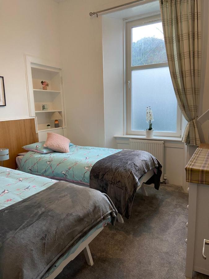 Newly Refurbished Town Centre Apartment オーバン エクステリア 写真