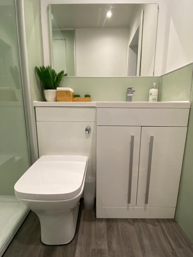 Newly Refurbished Town Centre Apartment オーバン エクステリア 写真